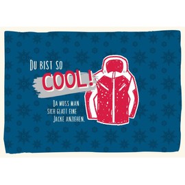 Postkarten Sprüche Du bist so cool Winterjacke Humorvolle Karte für Freunde und Familie Perfekt für kalte Tage Rote Jacke auf blauem Hintergrund mit Schneeflocken