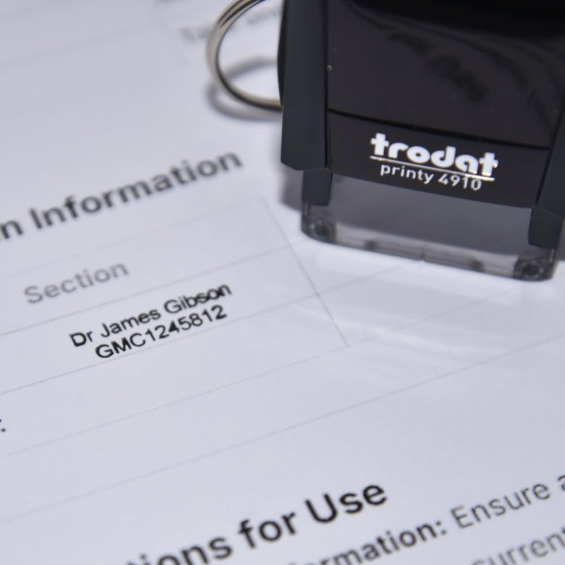 Trodat Printy 4910 Self-Inking Stamp with Added Keyring - Black