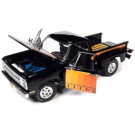Auto World 1980 DODGE D150 PICK-M-UP UTILINE TRUCK BLACK 1/18 DIECAST CAR AUTO WORLD AW291