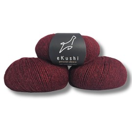 eKushi 100% Baby Alpaca Yarn for Knitting & Crocheting - Set of 3 Skeins of Premium Yarn DK - Lightweight, Hypoallergenic & Thermal Peru Made - Ideal for Delicate Projects (Dark Maroon - M062)
