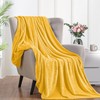 Cuddly, Fluffy Blanket, 130 x 160 cm - Small Fleece