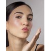 Rosé Blush Tinta Líquida para Labios y Mejillas, Extracto de