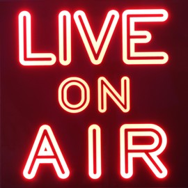 Live On Air LED Sign - Professional Studio Decor - Customizable Lighting - Ideal for Streamers, Broadcasters, and Podcasts