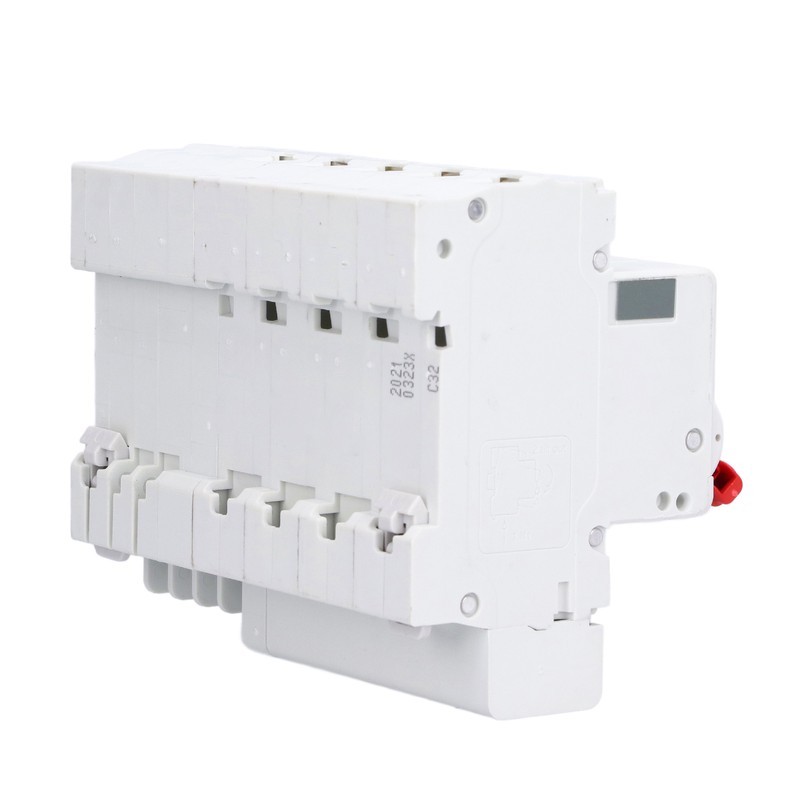 C32 Miniature Circuit Breaker 4P+N Leakage Protection for Rural Network