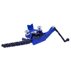 Yost Vises BC-6 Bench Chain Vise | 1/4 Inch to 6 Inch Pipe Clamp Capacity | Work Bench Vise | Heavy Duty Cast Iron Body and Durable Leg Chain | Blue