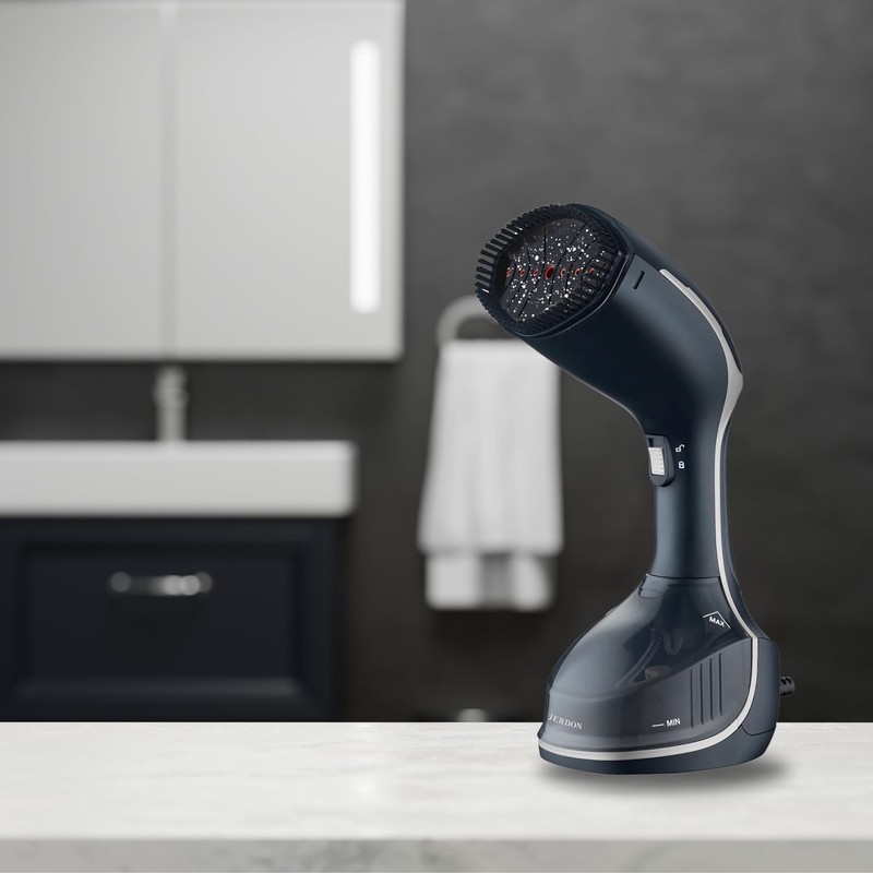 Jerdon Handheld Clothing Steamer - 1600 Watt Portable Garment Steamer