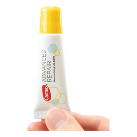 Carmex Advanced Repair Bálsamo Labial 0.15 OZ  Hidratante Reparador SPF 15, Fórmula Suave y Duradera, Alivio Intenso para Labios Secos y Agrietados,