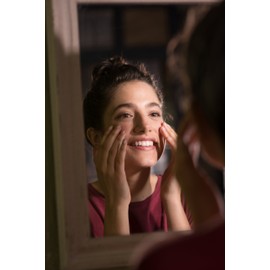 BIO:VÉGANE SKINFOOD Organic Cranberry Serum for Normal to Dry Skin, Vegan, Natrue-Certified, Moisture-Binding, for Low-Moisture Skin, Pack of 1 (1 x 30 ml)