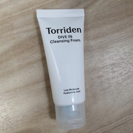 Torridon Toriden Dive-in Low Molecular Hyaluronic Acid Cleansing Foam 150ml / 토리든 다이브인 저분자 히알루론산 클렌징 폼 150ml