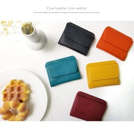 Giselle Women's Men's Bi-Fold Bifold Wallet, Mini Wallet, Thin, Cowhide Leather, Smaller, Small Wallet, Compact, Coin Purse, Light silver/light silver