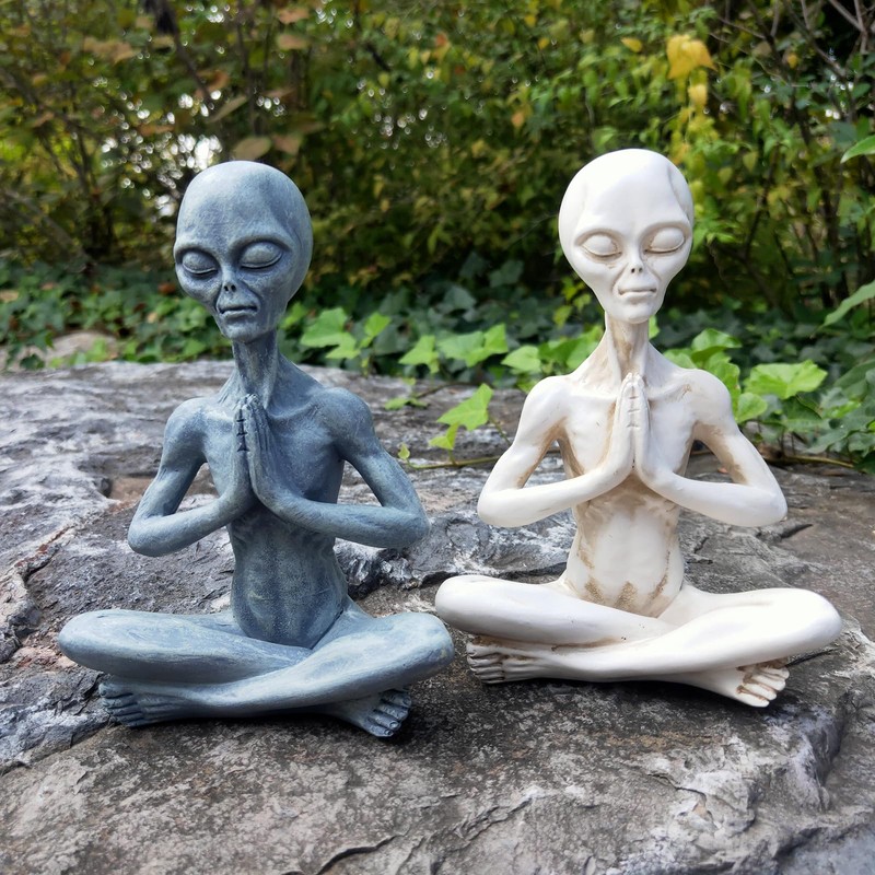 CHBDJY Yoga Alien Statue, Sci-fi Outer Space UFO Alien Figure,