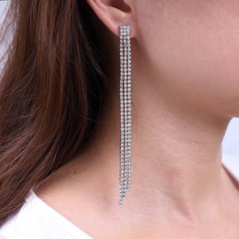 Aneneiceera Vintage Crystal Chandelier Drop Earrings Gold CZ Tennis Chain Earrings Fringe CZ Rhinestone Long Crystal Tassel Wedding Chandelier Earrings Jewellery for Women and Girls (Gold), Zinc