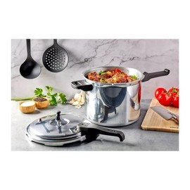 7qt Stovetop Natural Finish Basic Pressure Cooker - Silver The unit traps steam inside, which builds up pressure to create hotter temperatures, and its tight seal locks in heat, moisture, and flavor