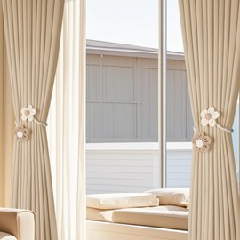 OCIOLI Handmade Flower Curtain Tiebacks - Bohemian No Drill DIY Curtain Holdbacks, Cute Nursery & Bedroom Twist Drapery Tie Backs, Chic Boho Home Decor Accessories (2, Beige)