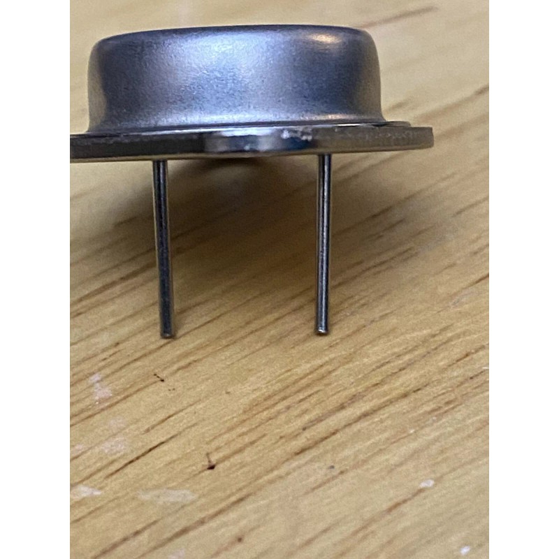 ST 2N3055 NPN Power Transistor ST Ic=15A(max) hFE=20-70 Vbe=1.8Vmax US