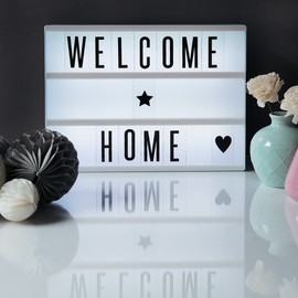 kwmobile Set de Letras para Caja de luz cinematográfica A4-105 Plaquetas Negras con símbolos y números - Juego complementario para lightbox LED