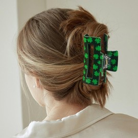 St. Patrick's Day Hair Claw Clips - Green Shamrock Hair Clips Design, Festive Hair Accessories for Women & Girls,Perfect for St. Patrick's Party & Holiday Outfits