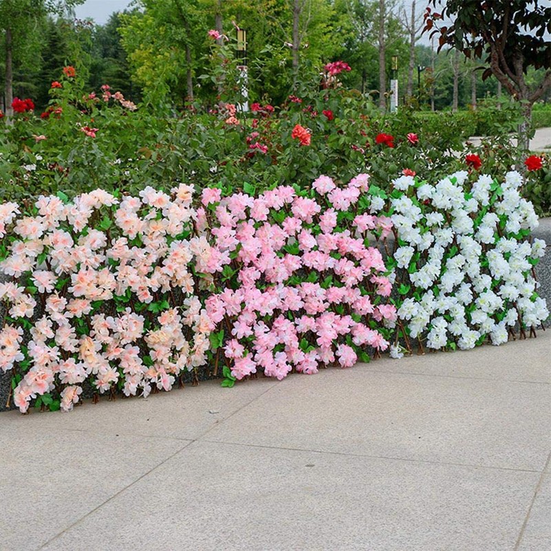 Wooden Retractable Fence Expanding Fence Hedge With Artificial Flower Leaves