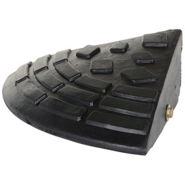 Vestil RCR-C Heavy Duty Rubber Corner Ramp 9-11/16 in. x 9-11/16 in. x 3-5/8 in. 4000 Lb. Capacity Black