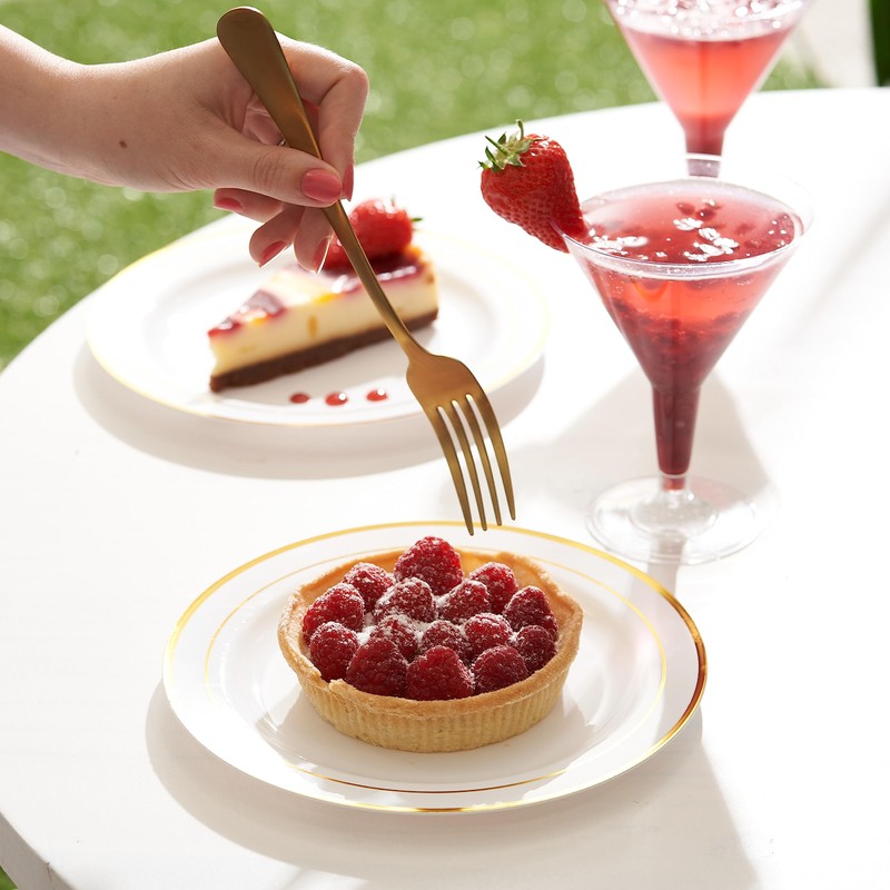 MATANA - 25 Premium Multi-Use Plastic Dessert Side Party Plates
