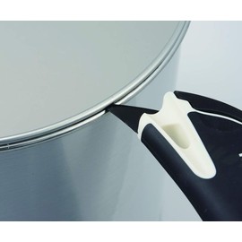 Tajima 25 mm Dora Fin Cutter with Auto Lock and 2 x 25 mm Razar Black Blade - DFC670