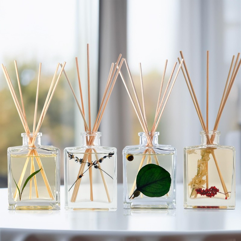 Urban Naturals Smoked Vanilla Reed Diffuser Set with Vanilla Bean,