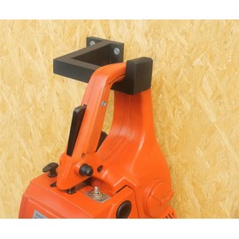 Motorsägen Wandhalterung – Universeller Kettensägen Halter für Garage, Werkstatt & Lager | Robuste Aufbewahrungshalterung für Motorsäge