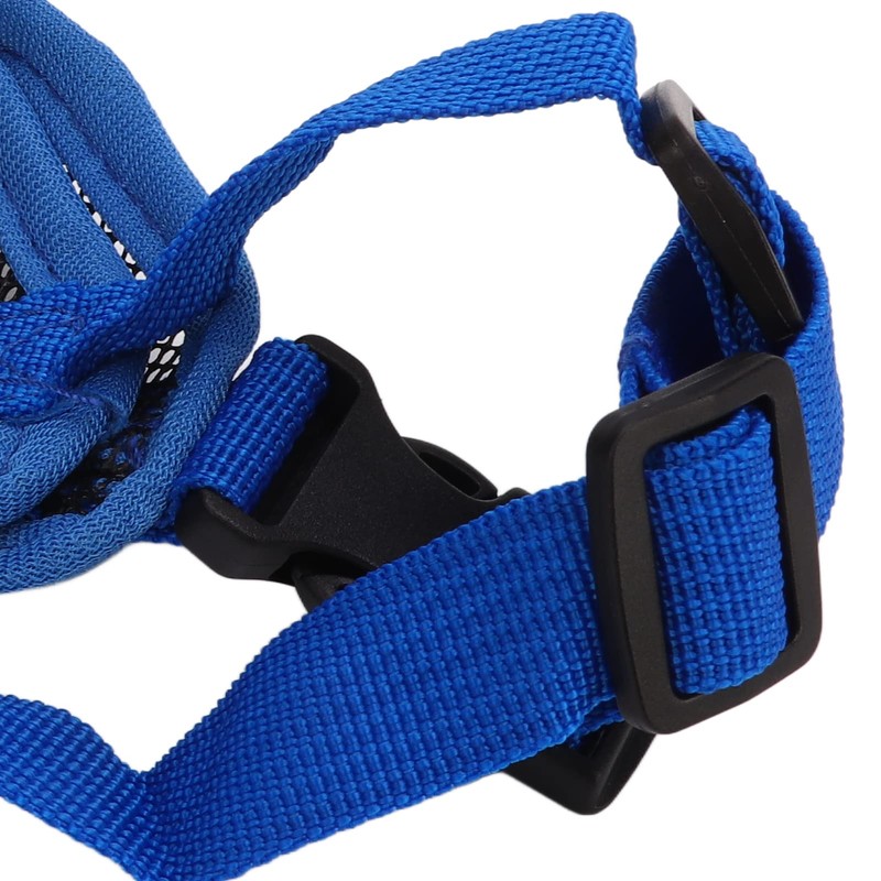 Muzzle for Bulldogs, Dog Muzzle with Short Snout, Adjustable, Soft