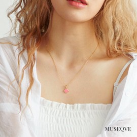 MUSEQVE Pink Four Leaf Clover Necklace for Women • Dainty Pink Lucky Clover Pendant Charm • 18K Gold Plated Nacre Jewelry Mothers Day Gifts for Mom [CVRN-PK-G]