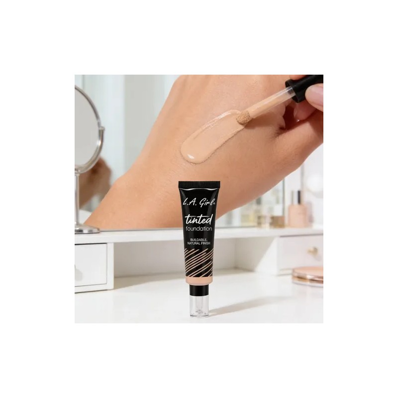 L.a Girl -tinted Foundation Base