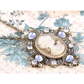 Alilang Golden Tone Clear Rhinestone Crystal Cameo Maiden Lady Pendant Necklace