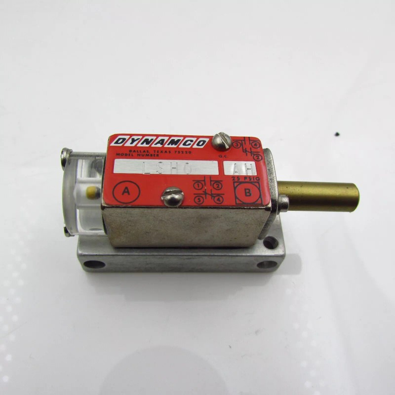 Dynamco NEW Dynamco LSH0 AH Pneumatic Air Valve LSH2