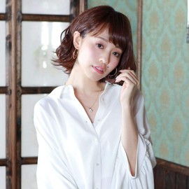 Priscilla Wig, Full Wig, All Wig, Lollipop Wave Bob, Wavy Bob, Short Wave, Perm, Women's, Wig, Heat Resistant, Natural, Fluffy, Loose and Fluffy [A-705] (with hair net) (maroon brown)