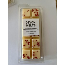 Devon Melts - Strawberries & Cream - Highly Scented 100% Soy Wax Snapbar