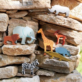 Tender Leaf Toys Safari Animals – 8 Wooden Zoo Figurines with a Display Shelf -Classic Toy for Pretend Play – Develops Social, Creative & Imaginative Skills – Learning Role Play – Ages 3+ Years