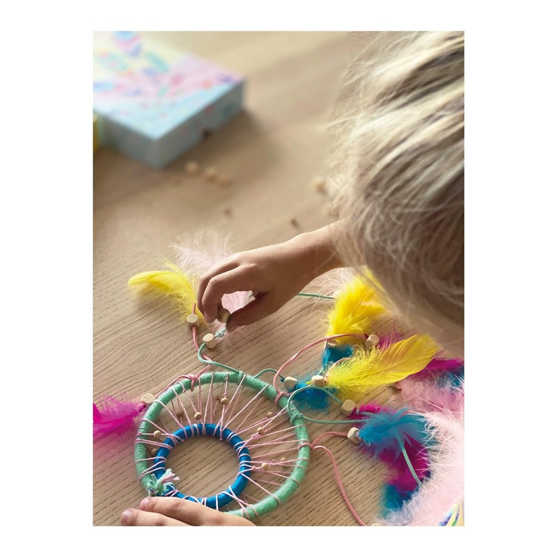 Artista 9301912 Dream Catcher Craft Set, DIY Kit for Children,