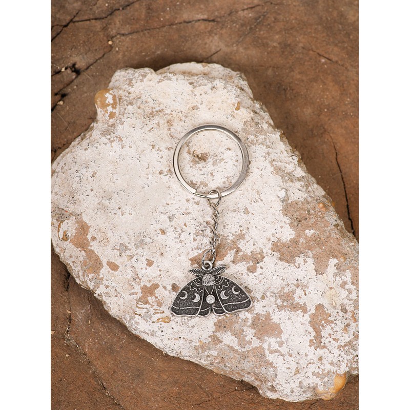 HAQUIL Witchy Moon Cycle Keychain, Retro Skull Moth Key Ring