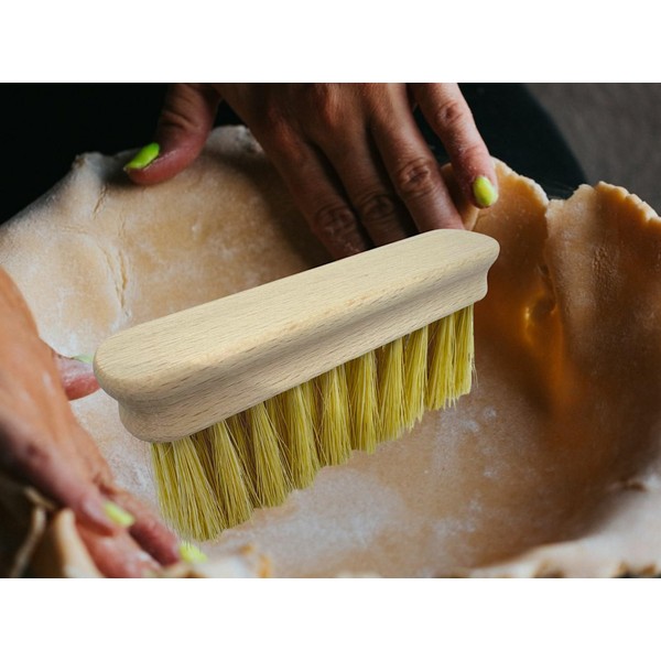 MAAJ Flour Broom 15 or 30 cm Hard Fibre Bristles