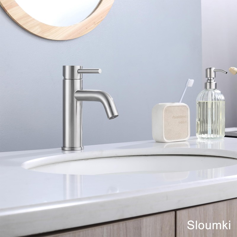 Bathroom Faucet Brushed Nickel Modern Bathroom Sink Faucet with Single