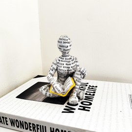 Reading Women Figurine, Thinker Statue，Modern Bookshelf Decor，Aesthetic Sculpture，Room Decor Modern Abstract Decoration on Shelf Table Desk for Living Room Office Bedroom