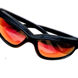 CurvZ 02-21 Fire Red Gold Mirror Lenses - Shatterproof motorcycle Saftey rated Sunglass - Black Frame - Soft Foam Padding - No Wind Wrap Around Design - Anti-Fog - UV400 - Safety Rated Riding Sunglass