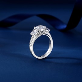 VYVAO Moissanite Rings for Women 2.74CTTW 3 Stone Round Cut D Color VVS1 Lab Created Diamond Moissanite Engagement Ring S925 Sterling Silver with 18K White Gold Plated Promise Ring for Her