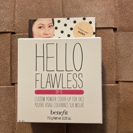 Benefit Hello FLAWLESS IVORY Powder Foundation SPF 15 Custom Cover-Up