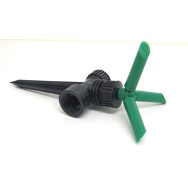 PMS SPIKE GARDEN SPRINKLER ON CARD