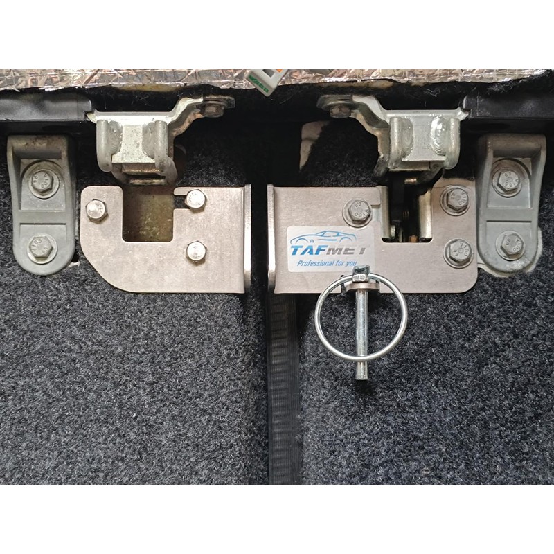 Rear Door Lock Burglary Protection for Iveco Daily Since 2014