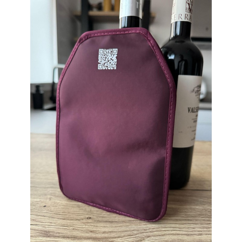 Thermal pouch for preserving wines and cava