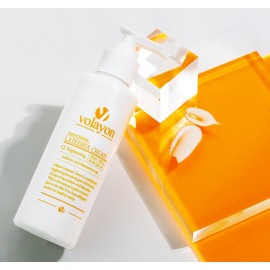 Bolayon Latinix Cream 150ml Large Capacity Whitening Cream Tone Up Cream Skin Tone Improvement Skin Elasticity / 볼라욘 라티닉스 크림 150ml 대용량 미백크림 톤업크림 피부톤개선 피부탄력