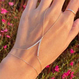 CHIC DIARY Fashionable Hand Chain with Ring V Finger Chain Gold Finger Chain Bracelet Hand Chain Decorative Accessories