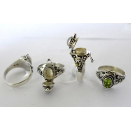 Poison Ring Bali Sterling Silver Locket Ring rainbow Moonstone AR04