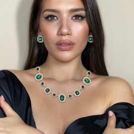 Flyonce Vintage Statement Jewelry Set for Women Costume, Rhinestone Crystal Green Rhinestone Choker Necklace Stud Earrings Sets for Wedding Party Prom Daily